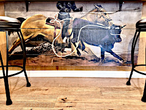 You'll love this western themed Branson condo at Pointe Royale
